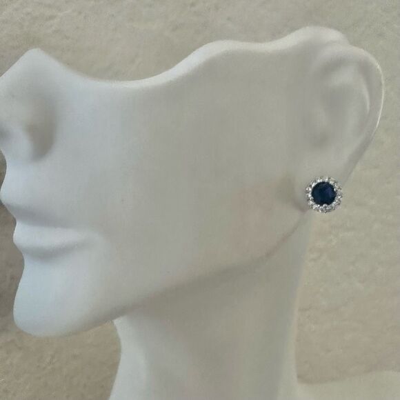 Olivia and Jackson Fine Silver Plated Halo Stud Earrings Set - Picture 4 of 12